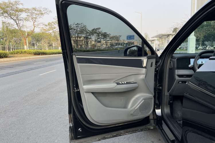 Used Geely Galaxy L7 2025 EM-i 115km Exploration Edition Exterior 8