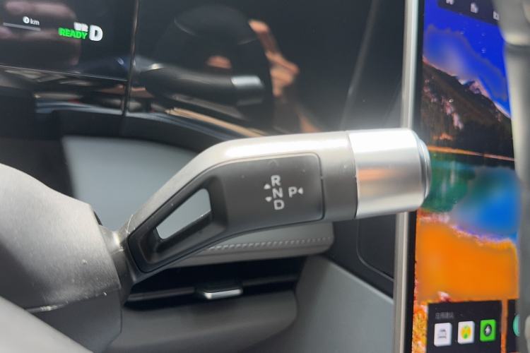 Used Geely Galaxy L7 2025 EM-i 115km Exploration Edition Gear Lever