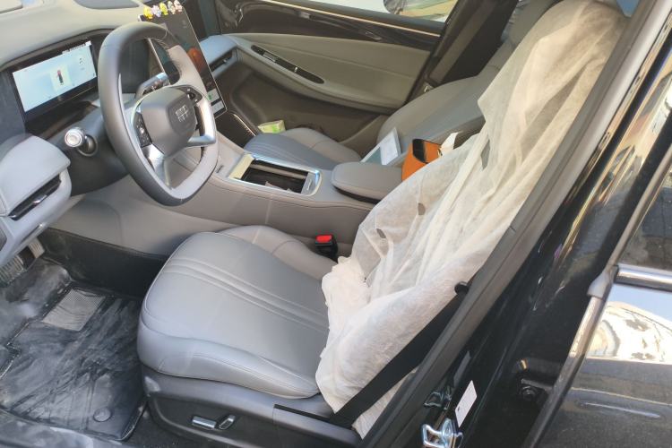 Used Geely Galaxy L7 2025 EM-i 115km Exploration Edition Left Front Seat