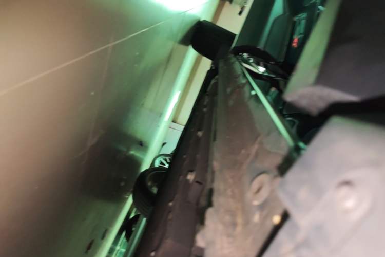 Used Geely Galaxy L7 2025 EM-i 115km Exploration Edition Right Side Sill