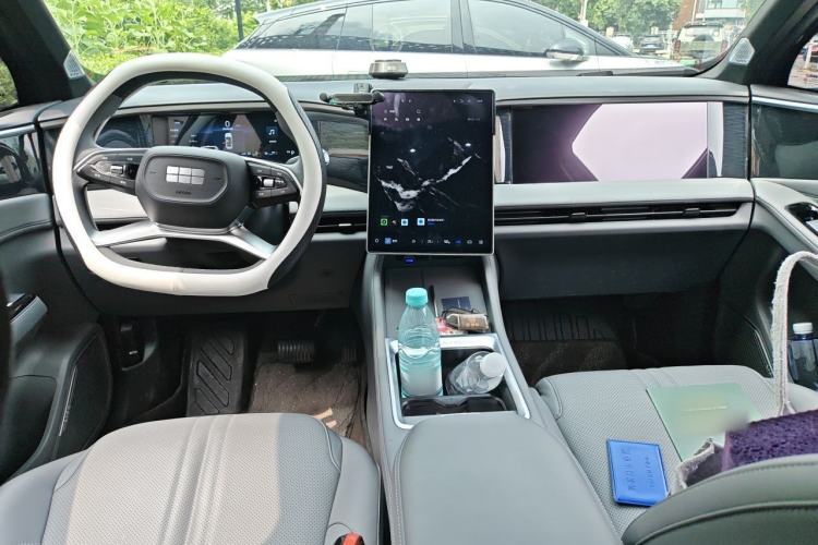 Used Geely Galaxy L7 2025 3DHT 115km Starship Edition Center Console