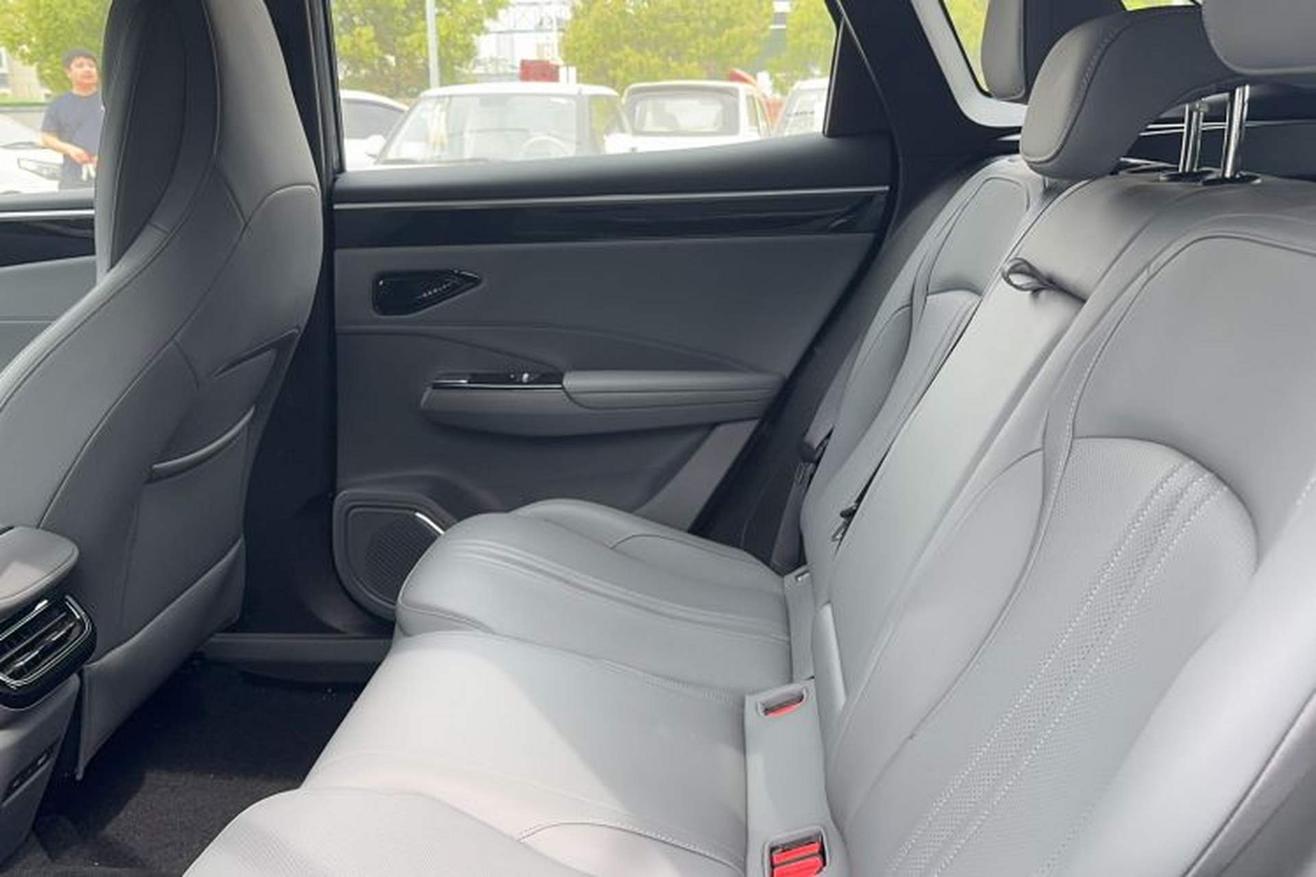 Used Geely Galaxy L7 2025 EM-i 115km Exploration Edition Interior 3
