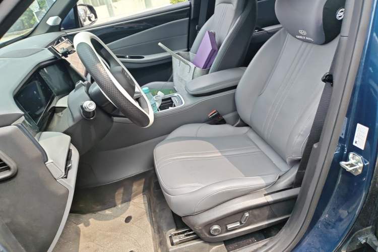 Used Geely Galaxy L7 2025 3DHT 115km Starship Edition Left Front Seat