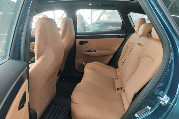 Used Geely Galaxy L7 2025 EM-i 115km Exploration+ Edition Left Rear Seat