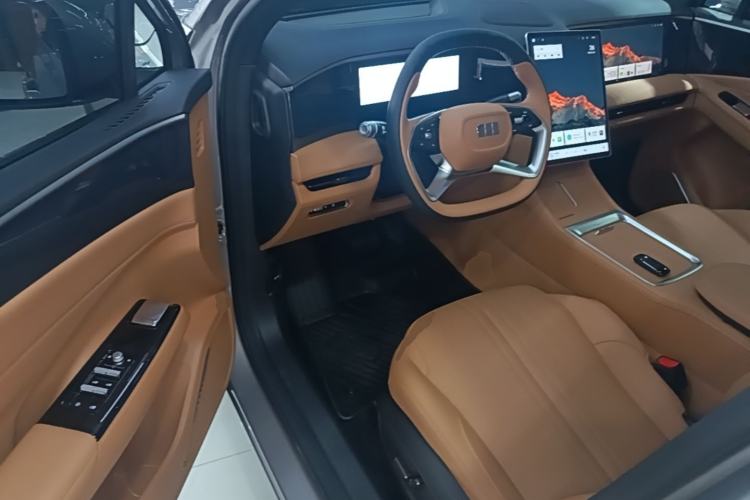 Used Geely Galaxy L7 2025 EM-i 115km Exploration Edition Driver Seat