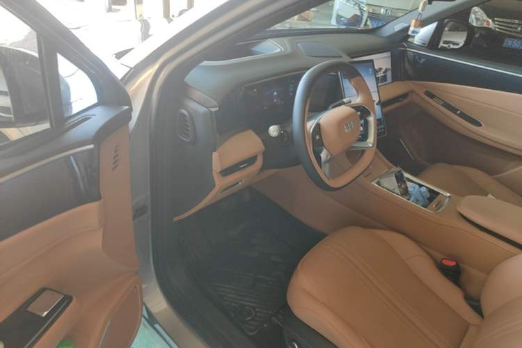 Used Geely Galaxy L7 2025 EM-i 115km Exploration+ Edition Driver Seat