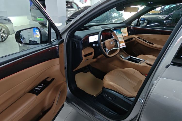 Used Geely Galaxy L7 2025 EM-i 115km Exploration+ Edition Driver Seat