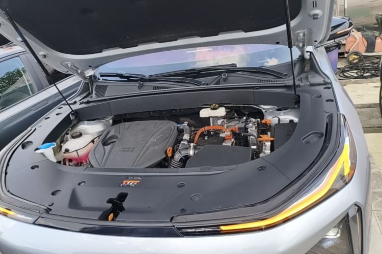 Used Geely Galaxy L7 2025 EM-i 115km Exploration+ Edition Engine Bay