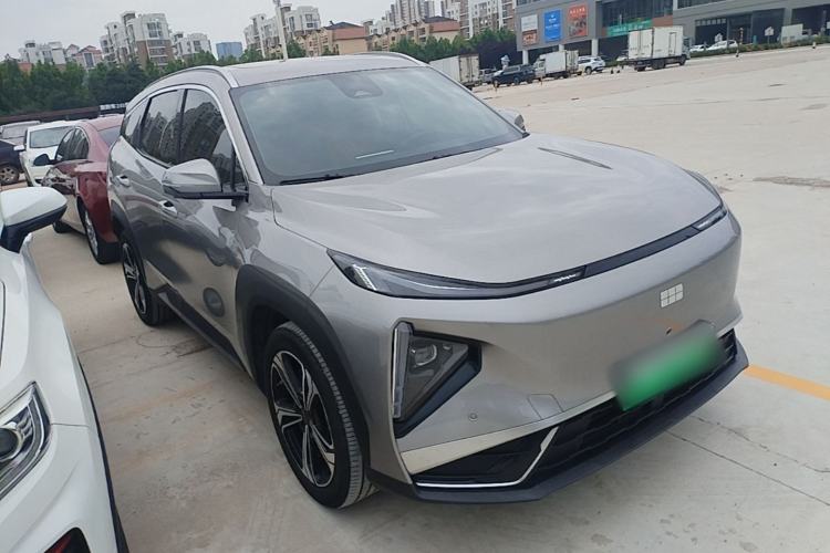 Used Geely Galaxy L7 2025 EM-i 115km Exploration+ Edition Front Right 45 Deg
