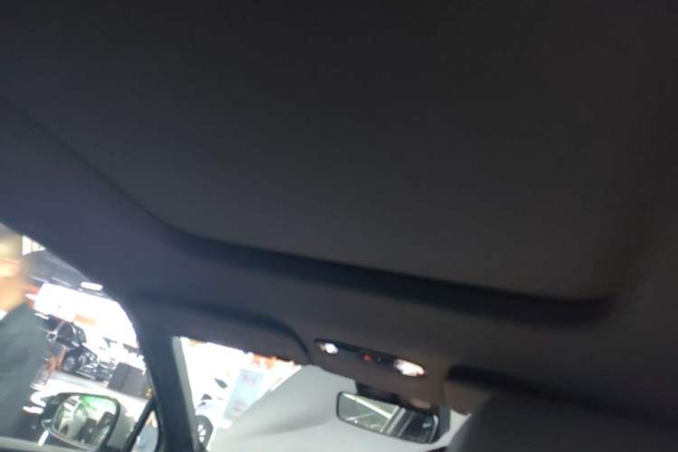Used Geely Galaxy L7 2025 EM-i 115km Exploration+ Edition Headliner