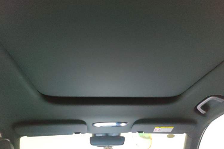 Used Geely Galaxy L7 2025 EM-i 115km Exploration+ Edition Headliner
