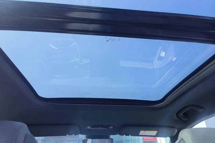 Used Geely Galaxy L7 2025 EM-i 115km Exploration+ Edition Headliner