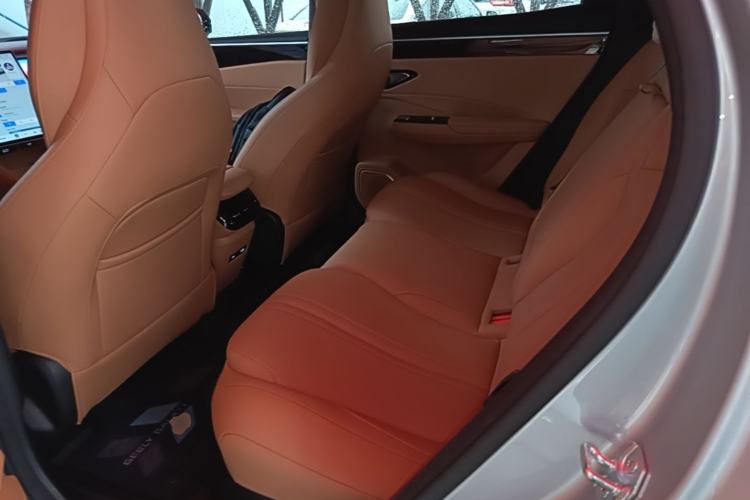 Used Geely Galaxy L7 2025 3DHT 115km Starship Edition Left Rear Seat