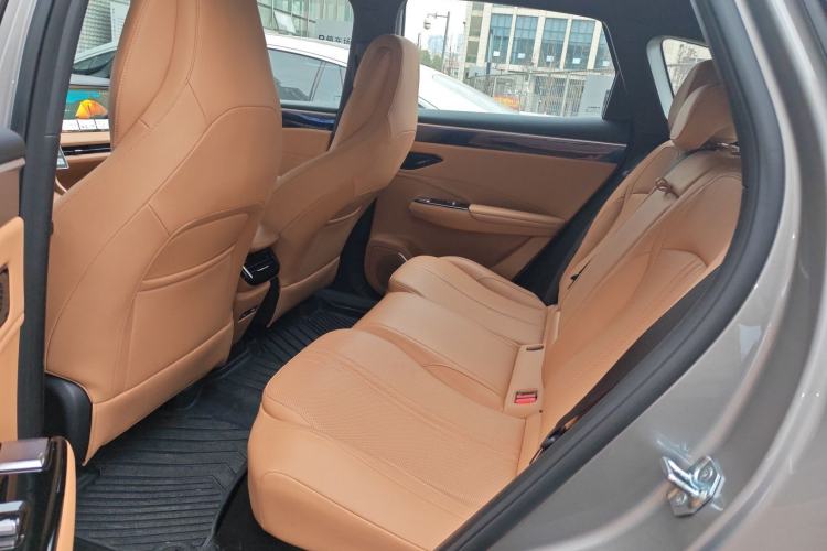 Used Geely Galaxy L7 2025 EM-i 115km Exploration+ Edition Left Rear Seat
