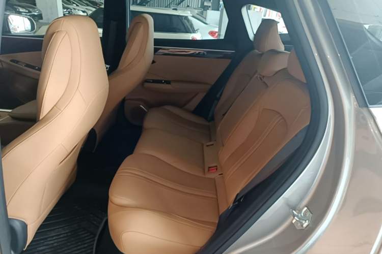 Used Geely Galaxy L7 2025 EM-i 115km Exploration+ Edition Left Rear Seat