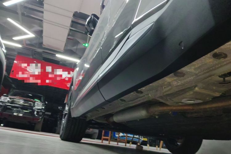 Used Geely Galaxy L7 2025 EM-i 115km Exploration Edition Left Side Sill
