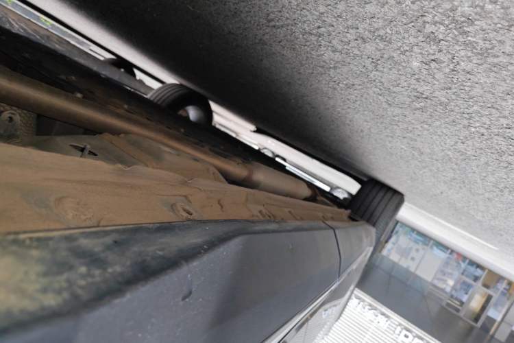 Used Geely Galaxy L7 2025 EM-i 115km Exploration+ Edition Left Side Sill