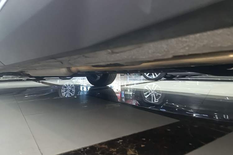 Used Geely Galaxy L7 2025 EM-i 115km Exploration Edition Left Side Sill