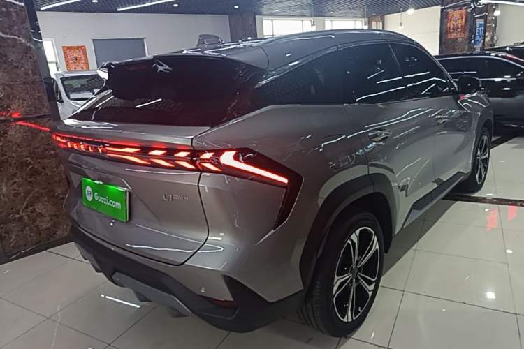 Used Geely Galaxy L7 2025 EM-i 115km Exploration Edition Rear Right 45 Deg
