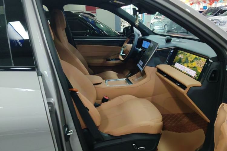Used Geely Galaxy L7 2025 EM-i 115km Exploration Edition Right Front Seat