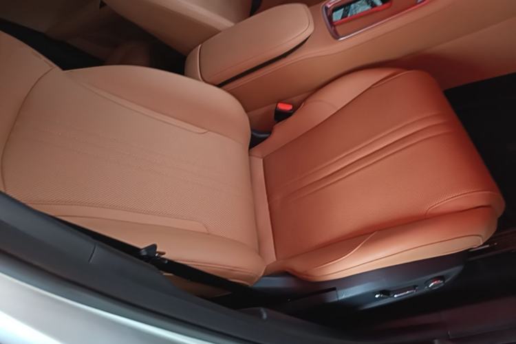 Used Geely Galaxy L7 2025 3DHT 115km Starship Edition Right Front Seat