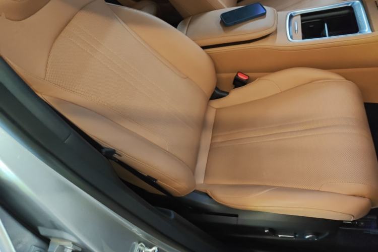 Used Geely Galaxy L7 2025 EM-i 115km Exploration+ Edition Right Front Seat