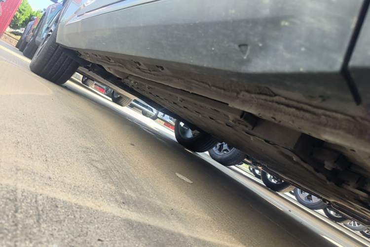 Used Geely Galaxy L7 2025 EM-i 115km Exploration+ Edition Right Side Sill