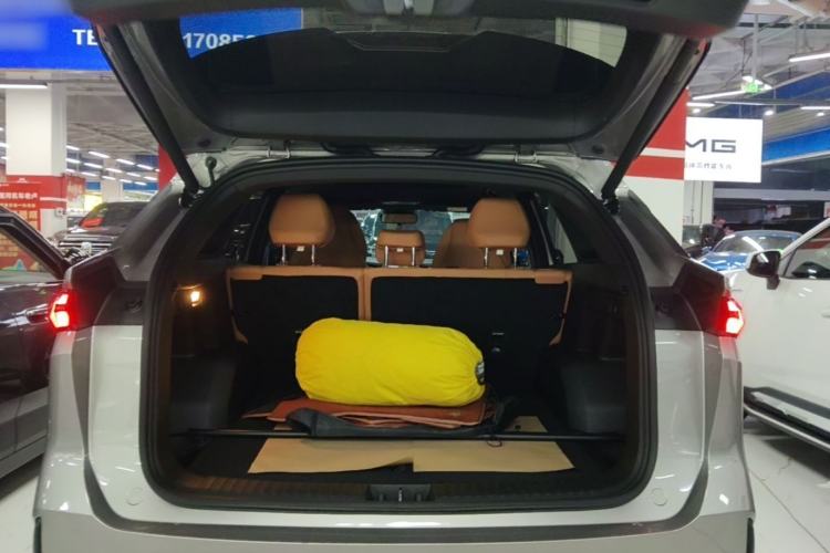 Used Geely Galaxy L7 2025 EM-i 115km Exploration Edition Trunk