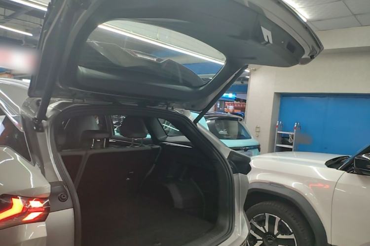 Used Geely Galaxy L7 2025 EM-i 115km Exploration+ Edition Trunk