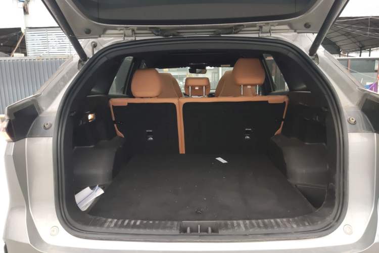 Used Geely Galaxy L7 2025 EM-i 115km Exploration+ Edition Trunk