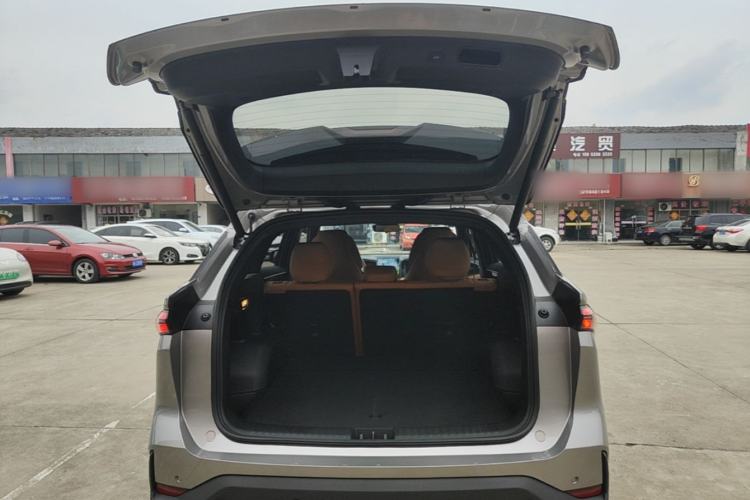 Used Geely Galaxy L7 2025 EM-i 115km Exploration+ Edition Trunk