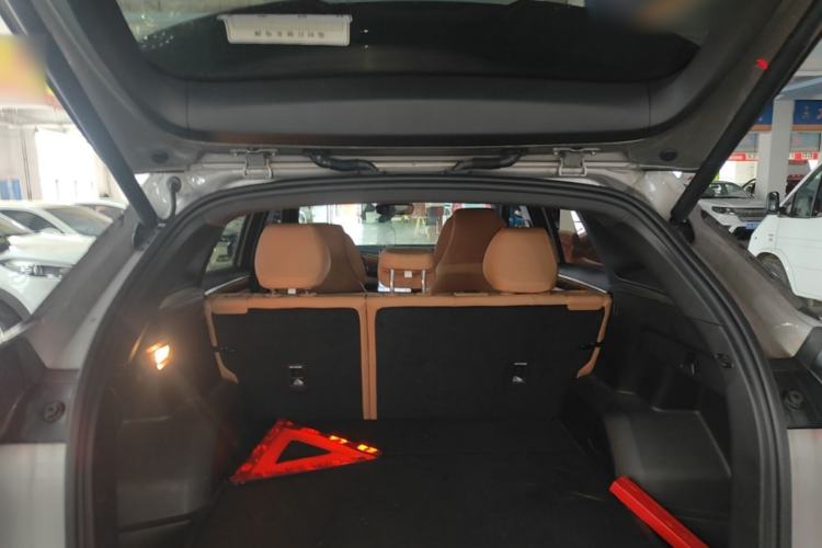 Used Geely Galaxy L7 2025 EM-i 115km Exploration+ Edition Trunk