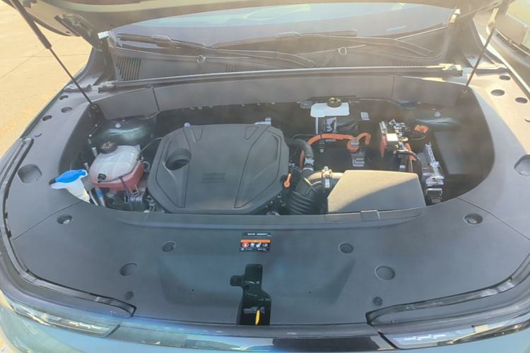 Used Geely Galaxy L7 2025 EM-i 115km Exploration+ Edition Engine Bay