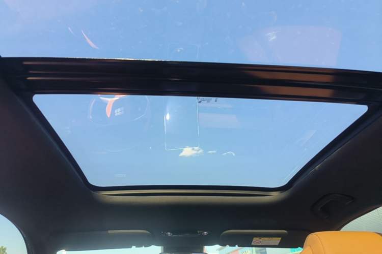 Used Geely Galaxy L7 2025 EM-i 115km Exploration+ Edition Headliner