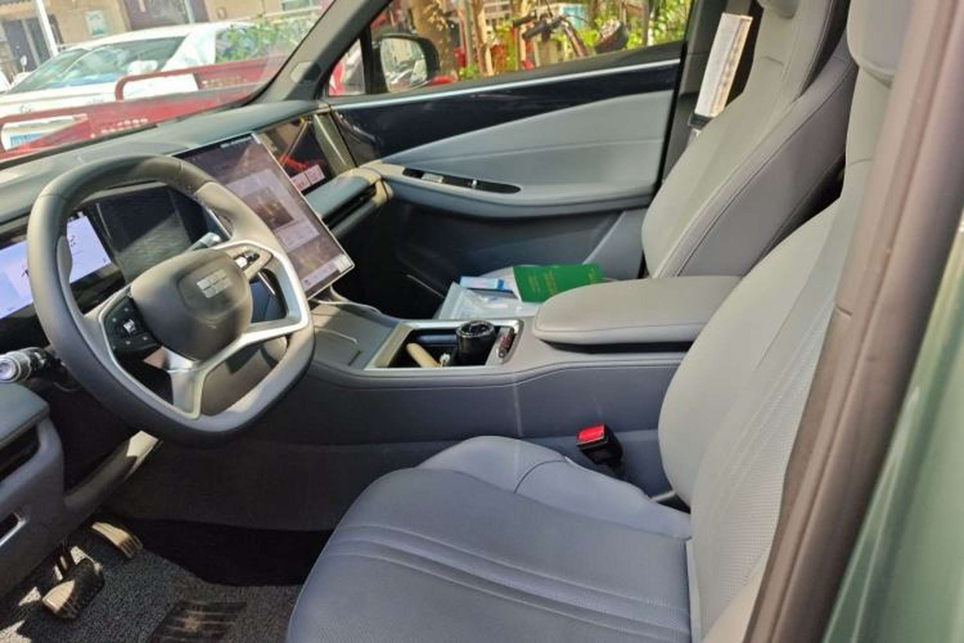 Used Geely Galaxy L7 2025 EM-i 115km Exploration+ Edition Left Front Seat