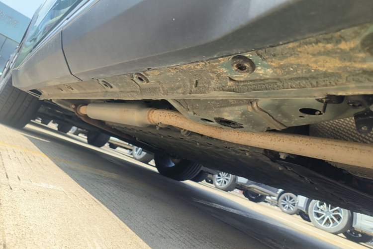 Used Geely Galaxy L7 2025 EM-i 115km Exploration+ Edition Left Side Sill