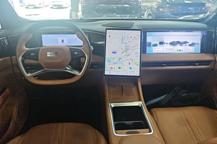 Used Geely Galaxy L7 2025 EM-i 115km Exploration+ Edition Center Console