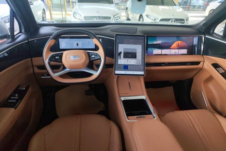 Used Geely Galaxy L7 2025 EM-i 115km Exploration+ Edition Center Console