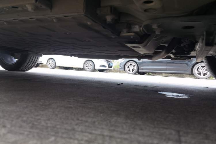 Used Geely Galaxy L7 2025 EM-i 115km Exploration+ Edition Chassis Front Right