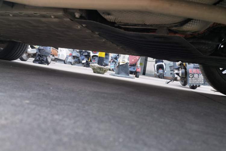 Used Geely Galaxy L7 2025 EM-i 115km Exploration+ Edition Chassis Rear Left