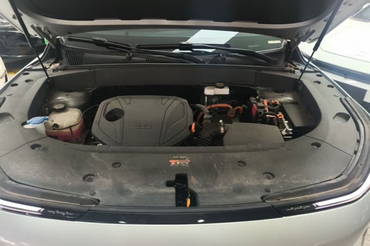 Used Geely Galaxy L7 2025 EM-i 115km Exploration+ Edition Engine Bay
