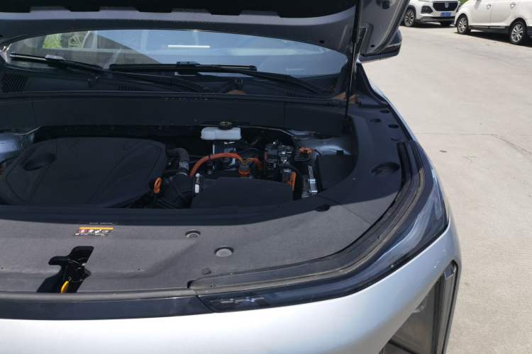 Used Geely Galaxy L7 2025 EM-i 115km Exploration+ Edition Engine Bay Left