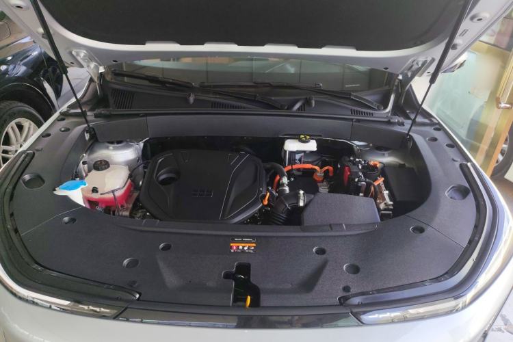 Used Geely Galaxy L7 2025 EM-i 115km Exploration+ Edition Engine Bay