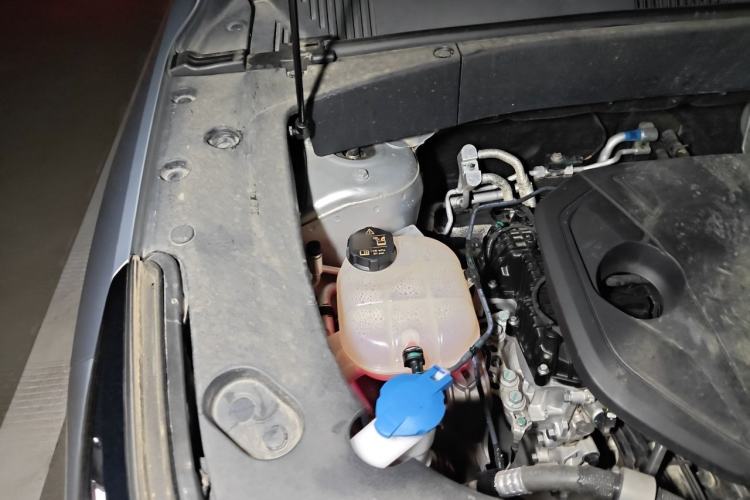 Used Geely Galaxy L7 2025 EM-i 115km Exploration+ Edition Engine Bay Right