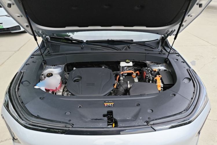 Used Geely Galaxy L7 2025 EM-i 115km Exploration+ Edition Engine Bay