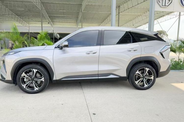 Used Geely Galaxy L7 2025 EM-i 115km Exploration+ Edition Exterior 3