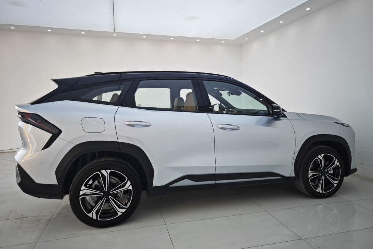 Used Geely Galaxy L7 2025 EM-i 115km Exploration+ Edition Exterior 7