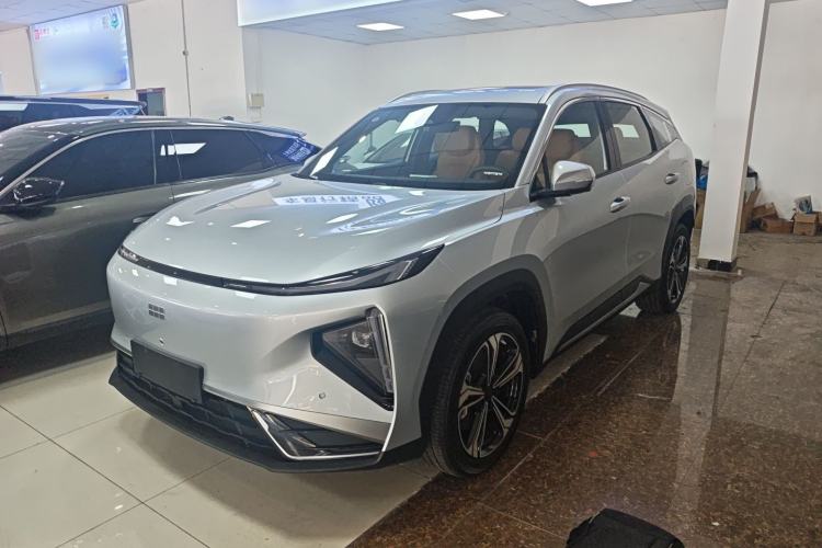 Used Geely Galaxy L7 2025 EM-i 115km Exploration+ Edition Front Left 45 Deg