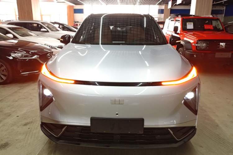 Used Geely Galaxy L7 2025 EM-i 115km Exploration+ Edition Front