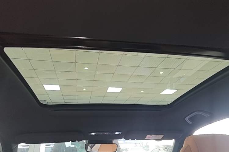Used Geely Galaxy L7 2025 EM-i 115km Exploration+ Edition Headliner